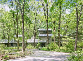 15 Cox Dr, Monroe, NY 10950