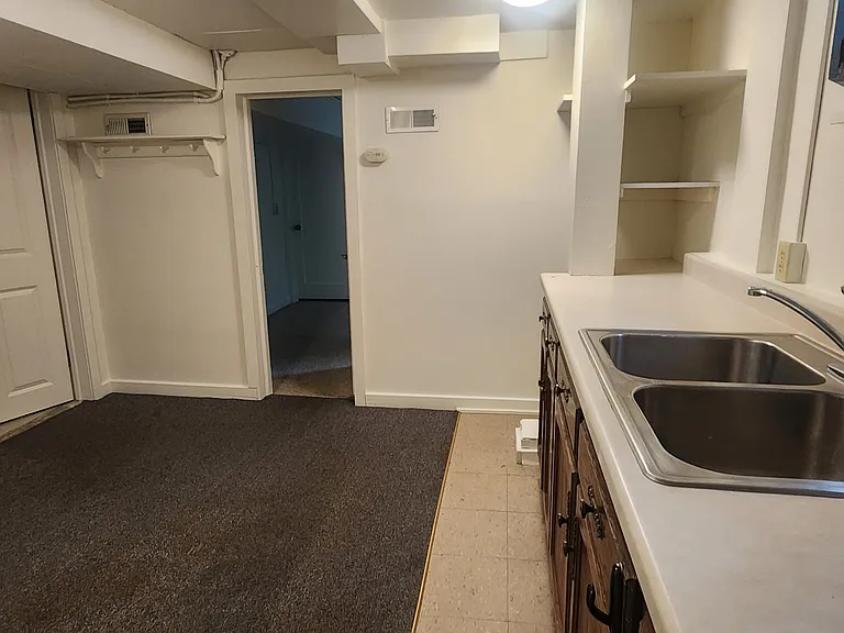 522 W Hayes St #B — Photo 2