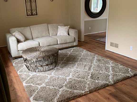 4th image of 6476 Wardwood Ct
