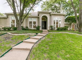 18716 Thorntree Ln, Dallas, TX 75252