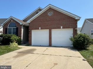 23 Westminster Dr, Monroe Township, NJ 08831