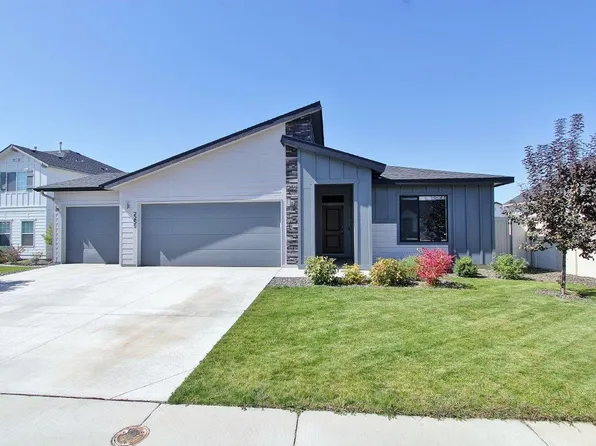 2255 N Blue Marsh Way, Star, ID 83669