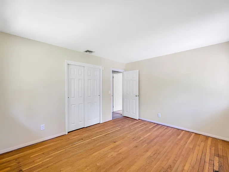 336 Dix Hills Rd #1 — Photo 14