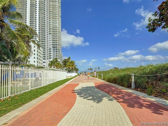4th image of 6301 Collins Ave APT 1504