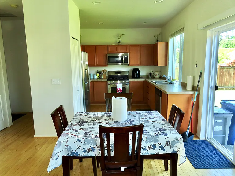 6617 Douglas Ave SE — Photo 9