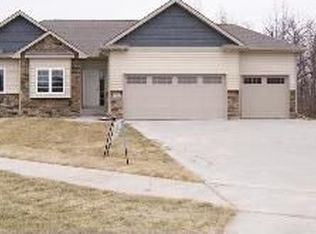 1712 SE Hillside Dr, Ankeny, IA 50021