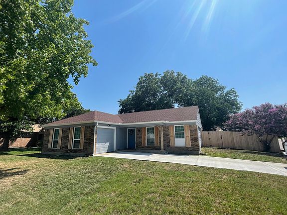 3rd image of 6916 Sunnybank Dr