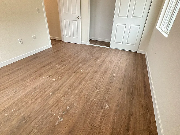 14316 Christine Dr — Photo 16