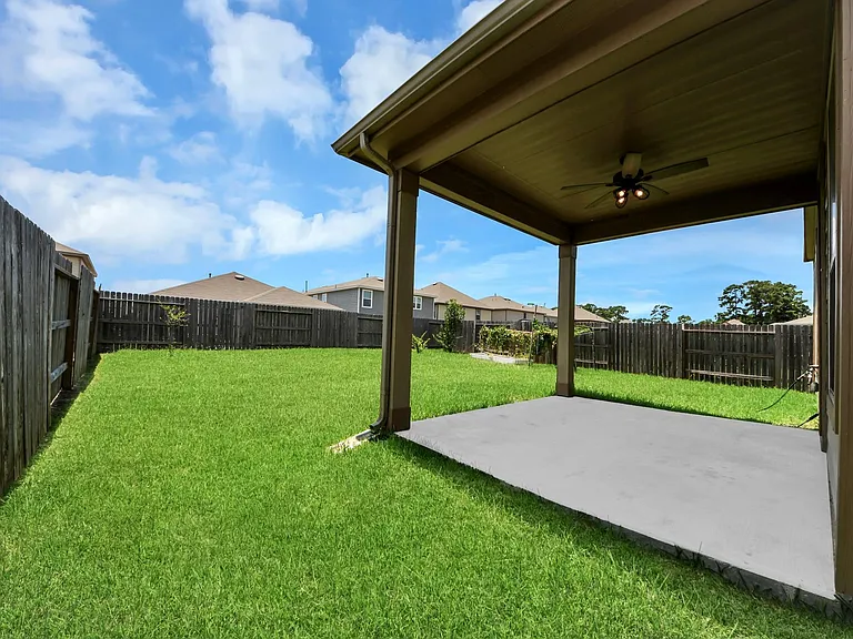14611 Lofty Cedar Dr — Photo 31