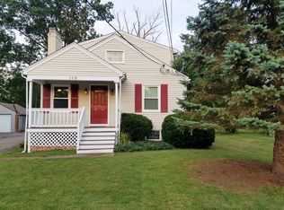 389 Cameron Rd, Cincinnati, OH 45246