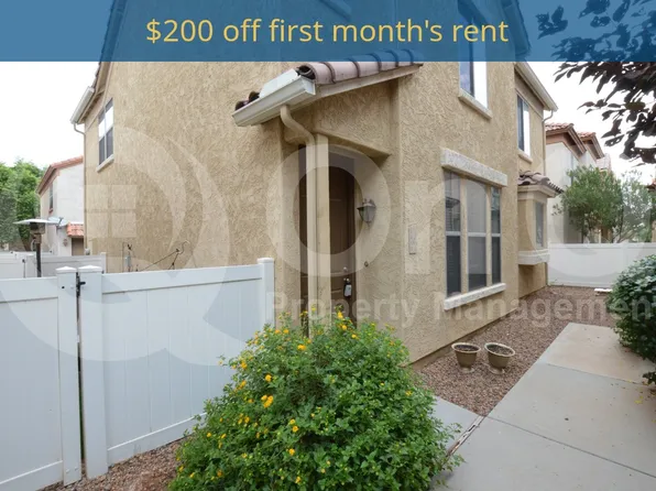 1453 S Sinova Ave, Gilbert, AZ 85296