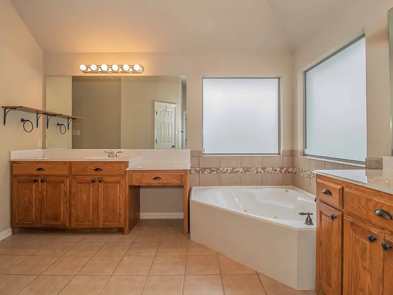 5957 Stacy Ln — Photo 12