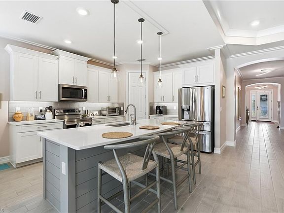 3rd image of 28113 Seasons Tide AVE