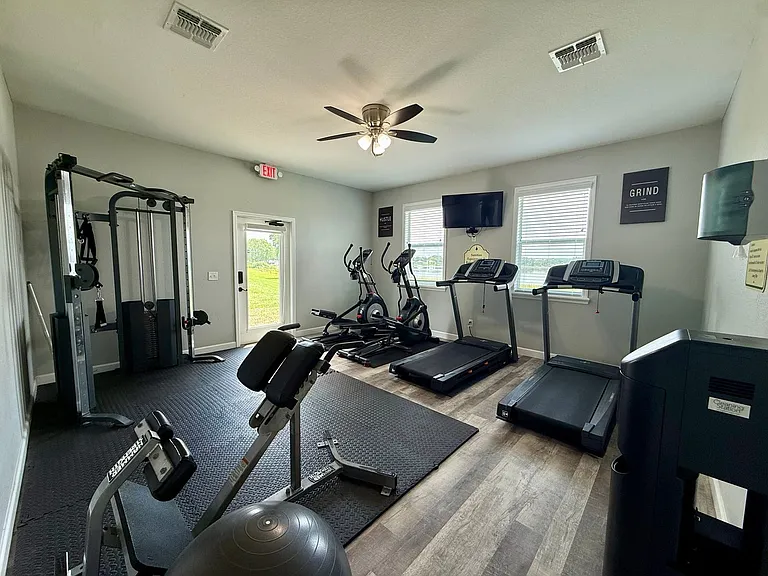 2607 Tanoak Ter — Photo 26