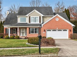 3774 Red Oak Ct, Dayton, OH 45430