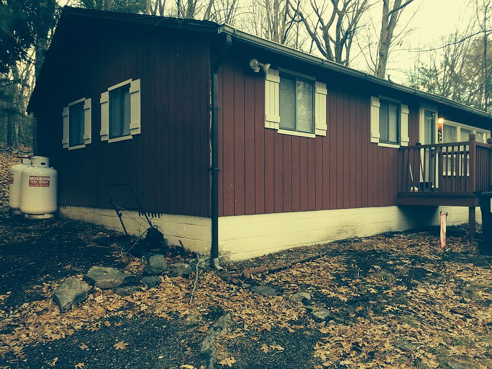 2nd image of 195 Aspen Rd