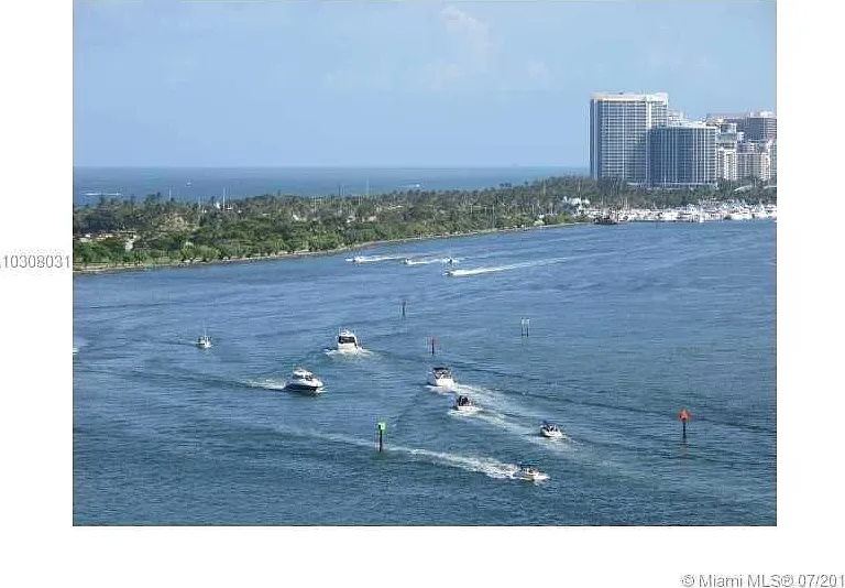 400 Kings Point Dr #1418 — Photo 8