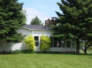 14263 S Seymour Rd, Linden, MI 48451