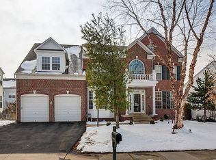 4972 Marshall Crown Rd, Centreville, VA 20120