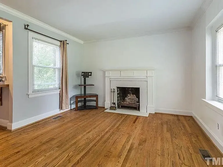 2602 Wayland Dr — Photo 10
