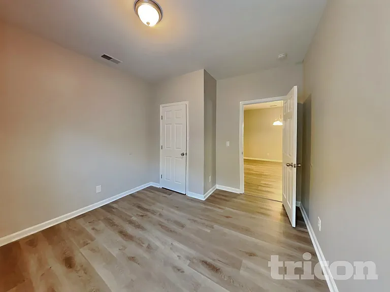 1529 Bending River Dr — Photo 16