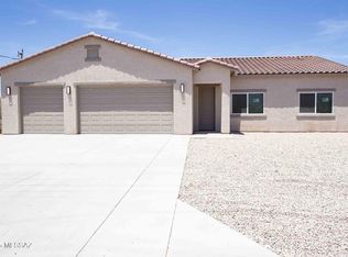 84 Paseo Australia, Rio Rico, AZ 85648