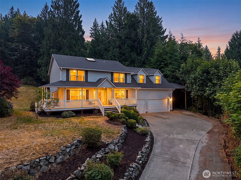 2nd image of 18414 Meadow Lake Road
