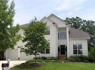 20303 Southshore Dr, Cornelius, NC 28031