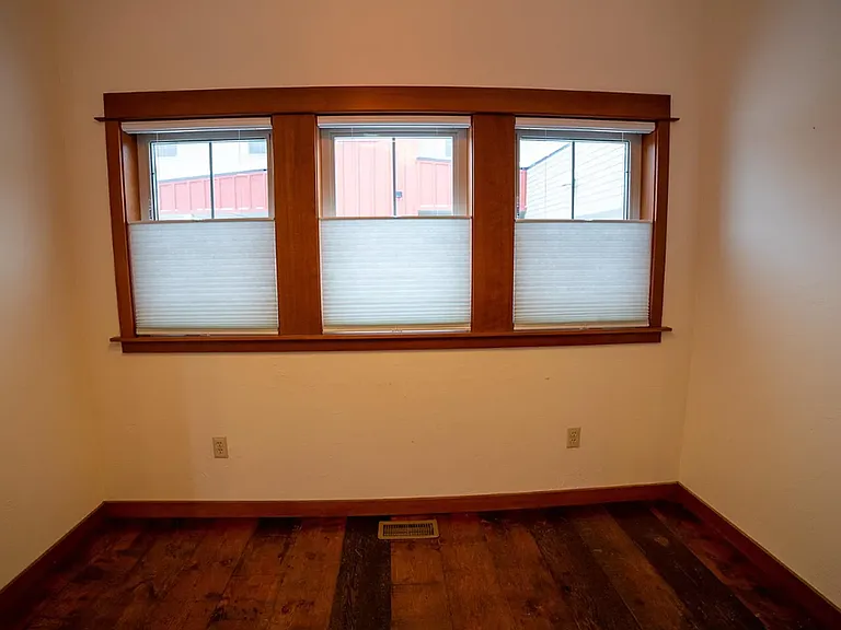4213 Benepe St — Photo 13