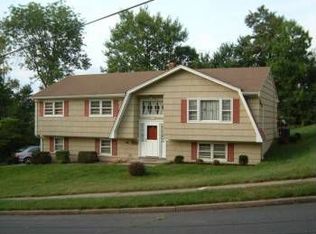 174 Grove St, Haledon, NJ 07508
