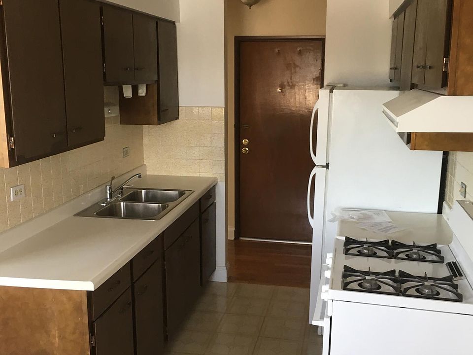 2nd image of 6300 W Irving Park Rd APT 205