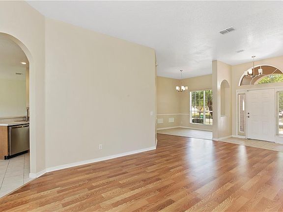 5th image of 2699 Patrician Cir