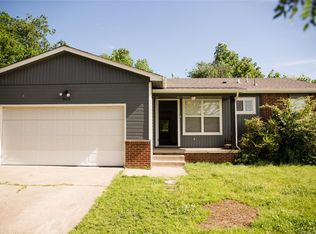 208 W Memphis St S, Broken Arrow, OK 74012