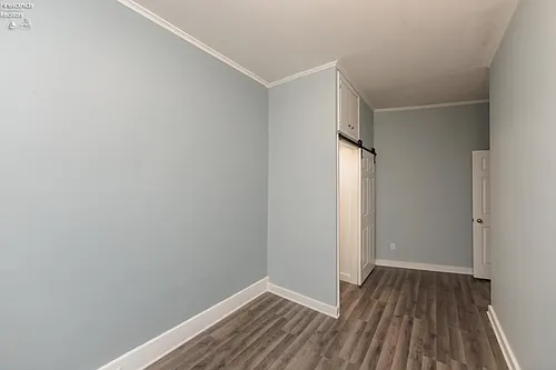 306 Tyler St Photo 1