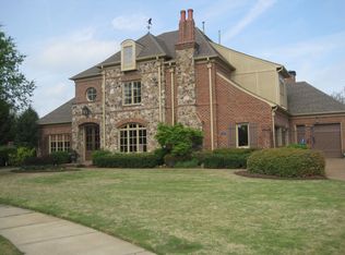 9382 Groveview Cv, Germantown, TN 38139