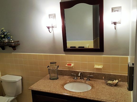 powder room