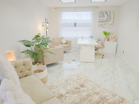5th image of 5 Ruland Rd #1A