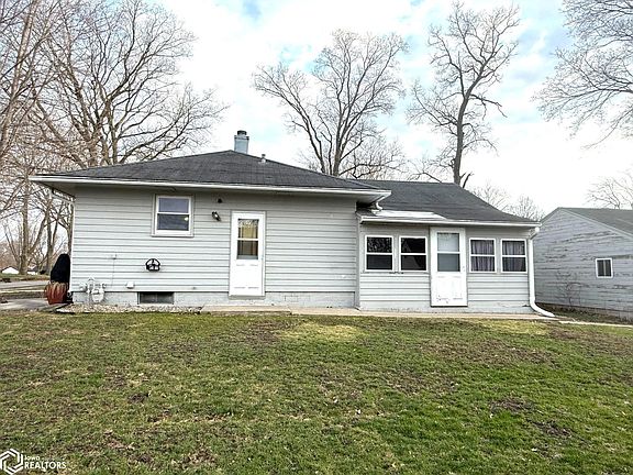 3rd image of 739 N Durant St