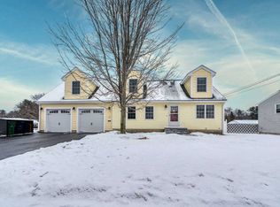 7 Dora St, Nashua, NH 03060