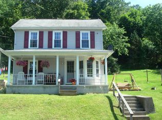 450 Vermont Ave, Burnham, PA 17009