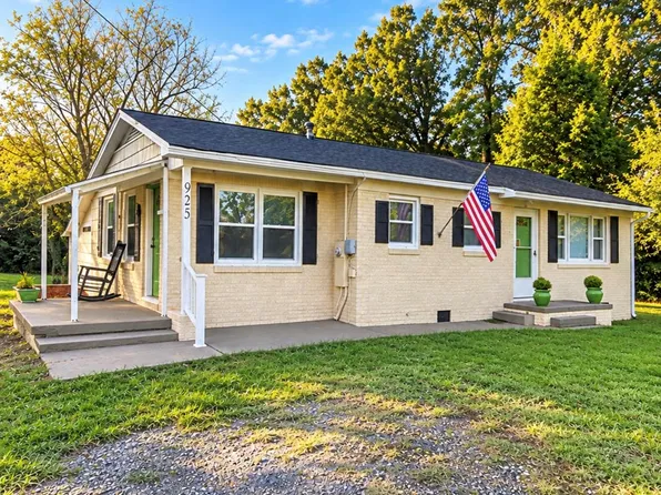 925 Oak Grove Rd, Kings Mountain, NC 28086