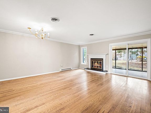 2nd image of 173 Chandler Dr