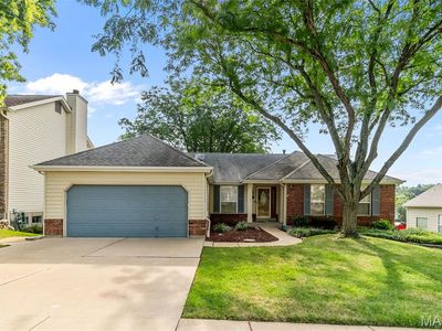 830 Oakmoor Dr, Fenton, MO, 63026