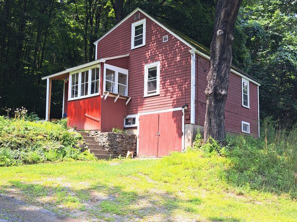 330 Green River Rd