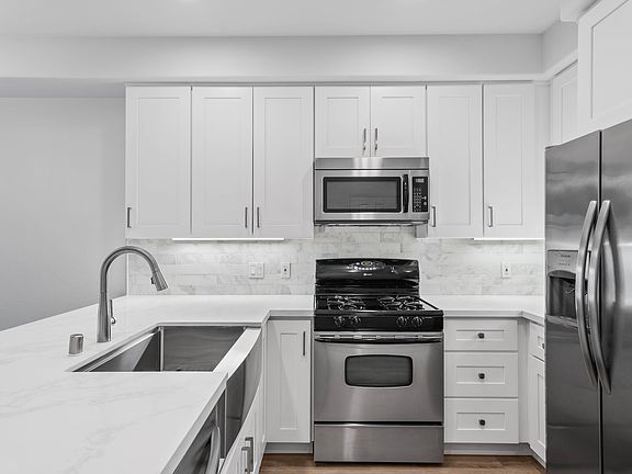 4th image of 2330 1st Ave Unit 118