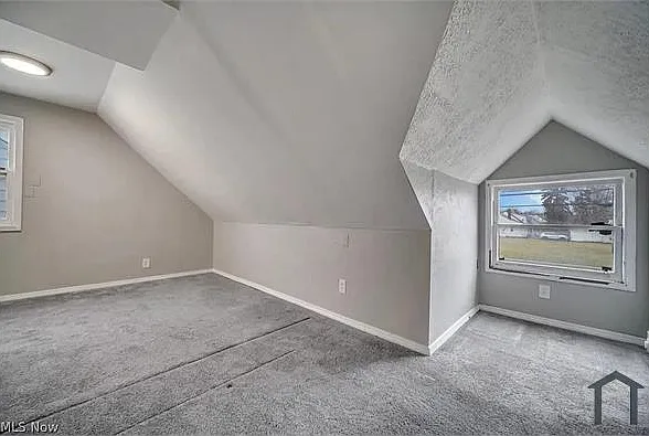 3 bed, $1,800 — Photo 4