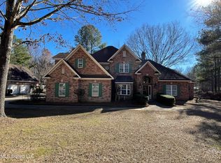 136 Brookside Pl, Madison, MS 39110