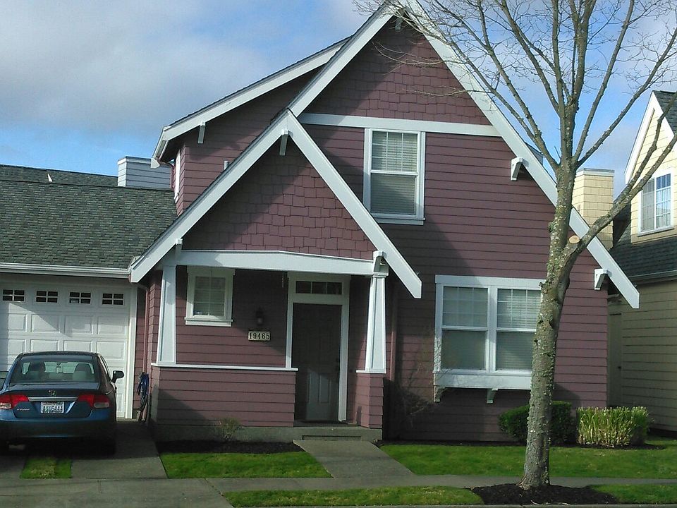 2nd image of 19465 Jensen Way NE