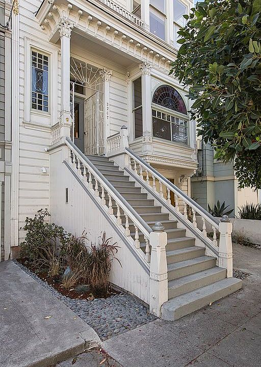 3267 20th St, San Francisco, CA 94110 | Zillow