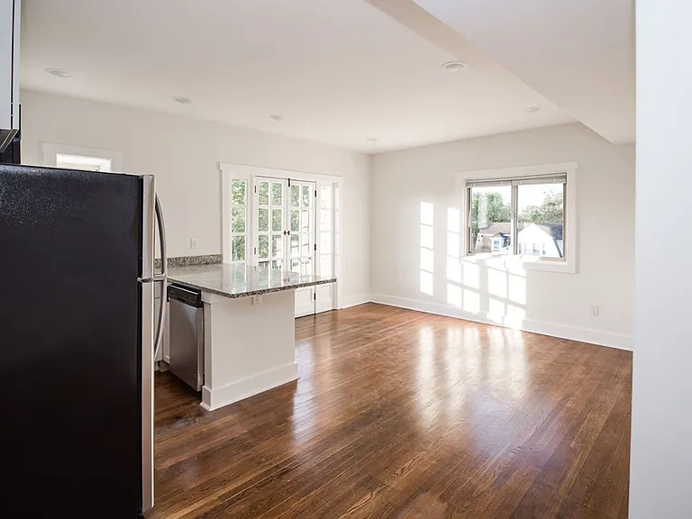 Renovated Units in Ft Mitchell — Photo 4